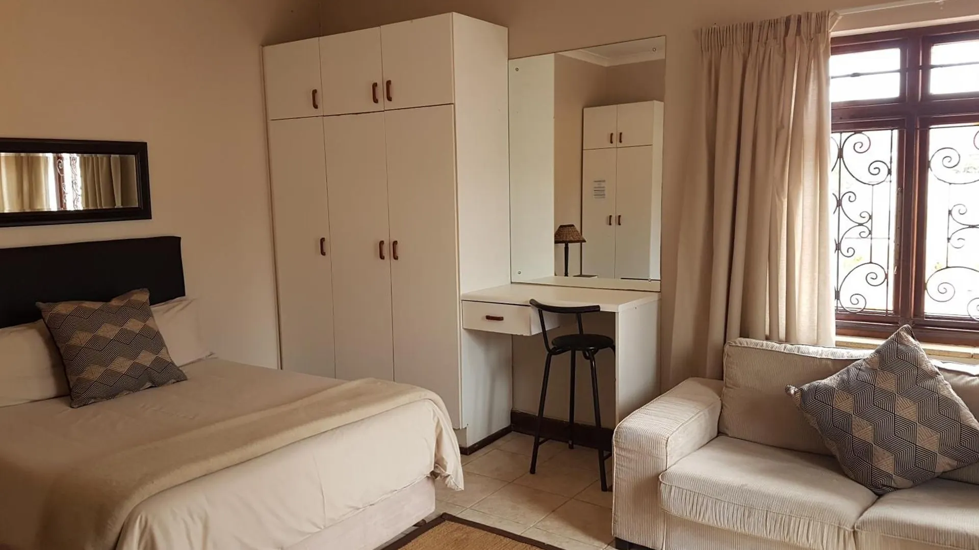 Summerstrand Beach Lodge South Africa